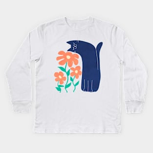 cat smelling flowers Kids Long Sleeve T-Shirt